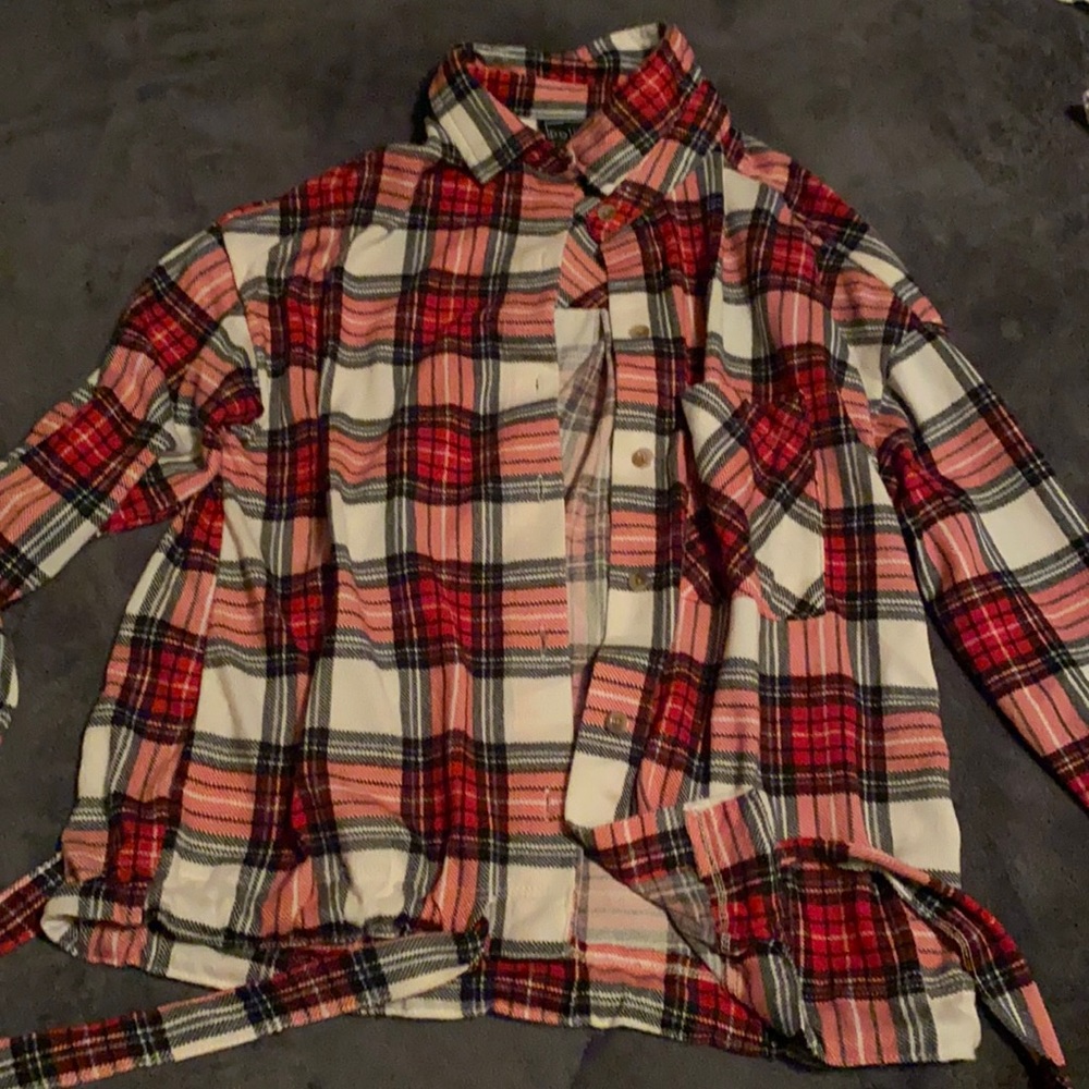 Plaid/flannel Top